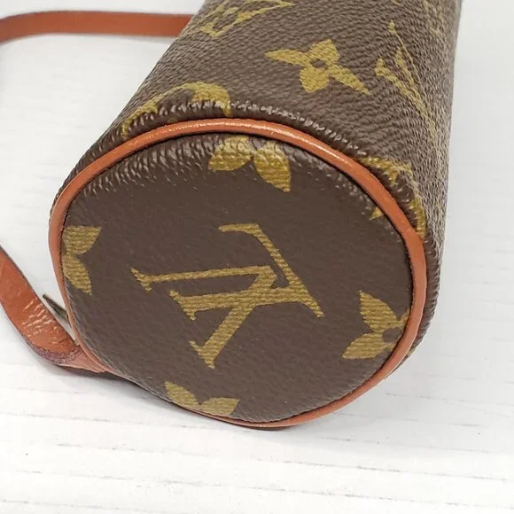 Louis Vuitton Mini Papillon Pouch  Monogram lux150-092625 - Picture 8 of 16